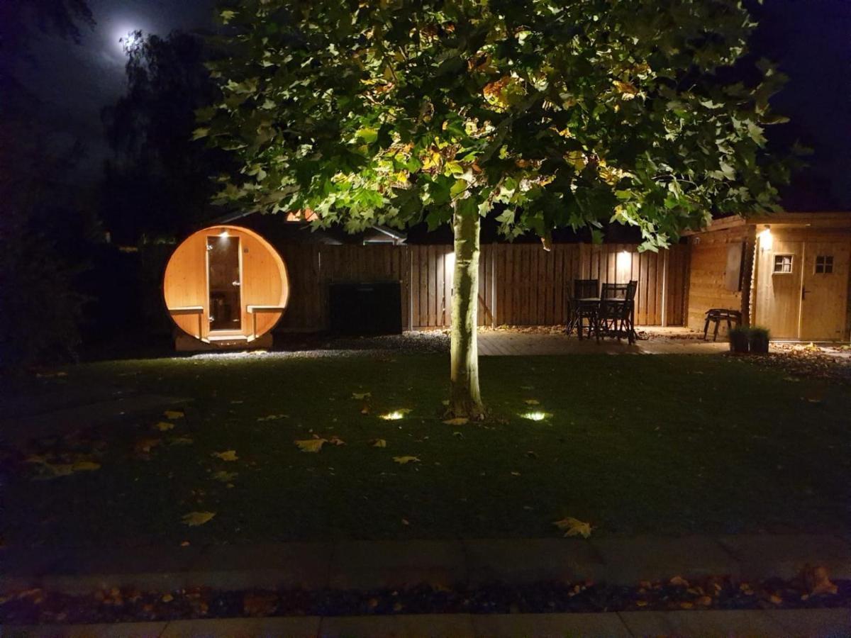 Liv Residence Holiday Home With Sauna & Fireplace Ermelo Ngoại thất bức ảnh